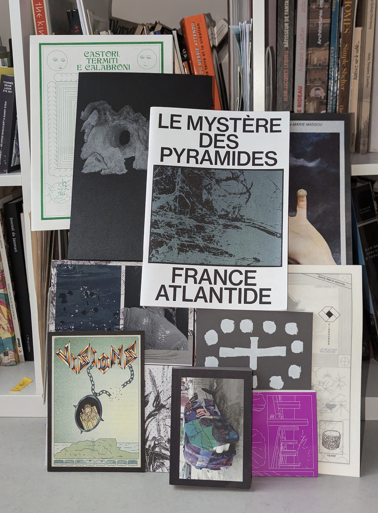 Lagon Revue / Séverine Bascouert / Sammy Stein - Brussels Ass Book Fair